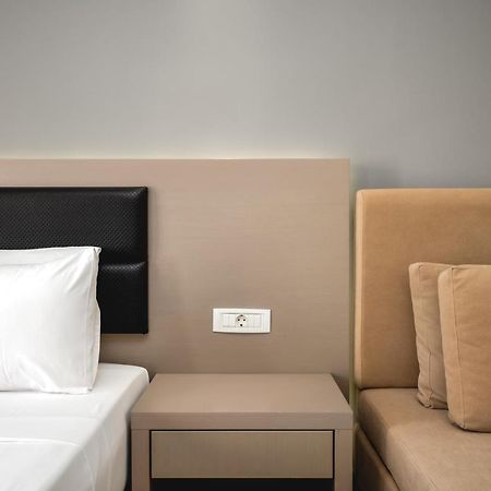 Vice Hotel Лаганас Екстериор снимка
