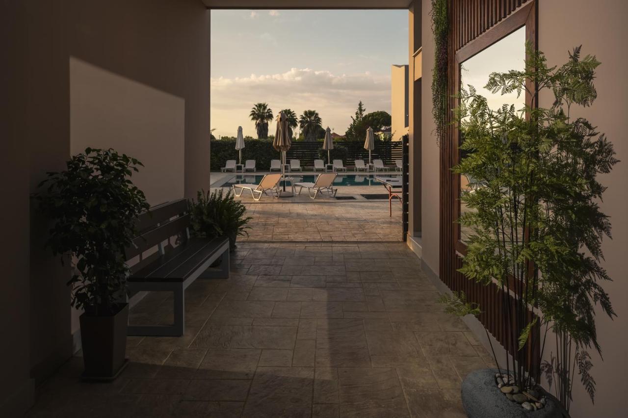 Vice Hotel Лаганас Екстериор снимка