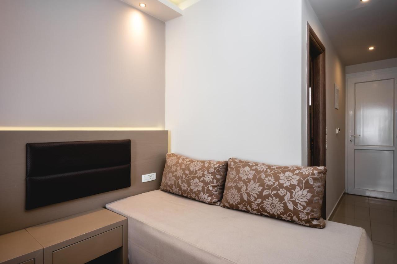 Vice Hotel Лаганас Екстериор снимка