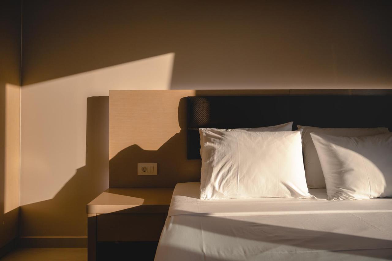 Vice Hotel Лаганас Екстериор снимка